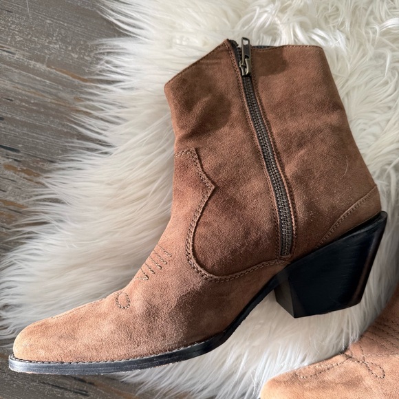 Spell Safari Suede Ankle Boots in Chocolate EU 39 - Picture 7 of 9